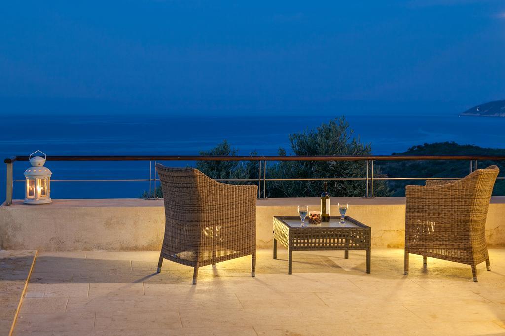 Olivia'S Villas Of Luxury Kalivia  المظهر الخارجي الصورة